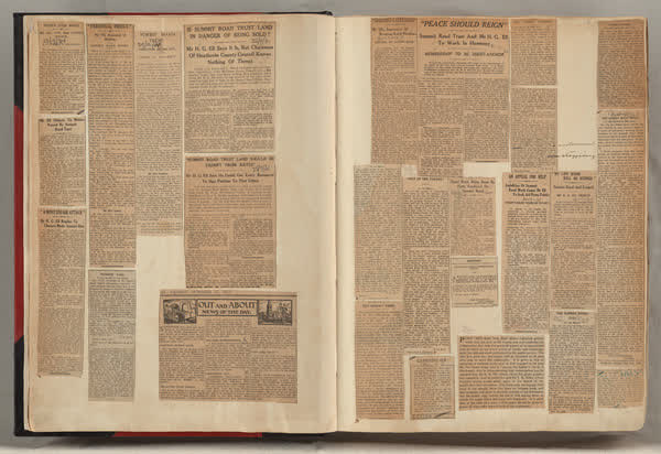 Summit Road scrapbook, pages 4 and 5, 1900