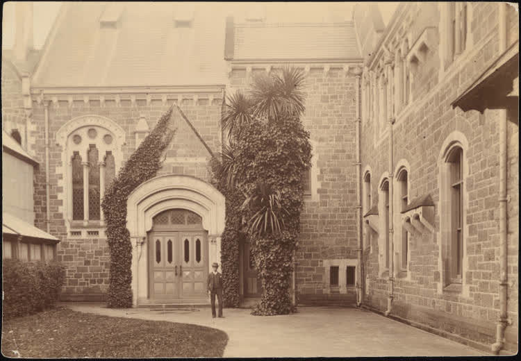 Canterbury College, 1890