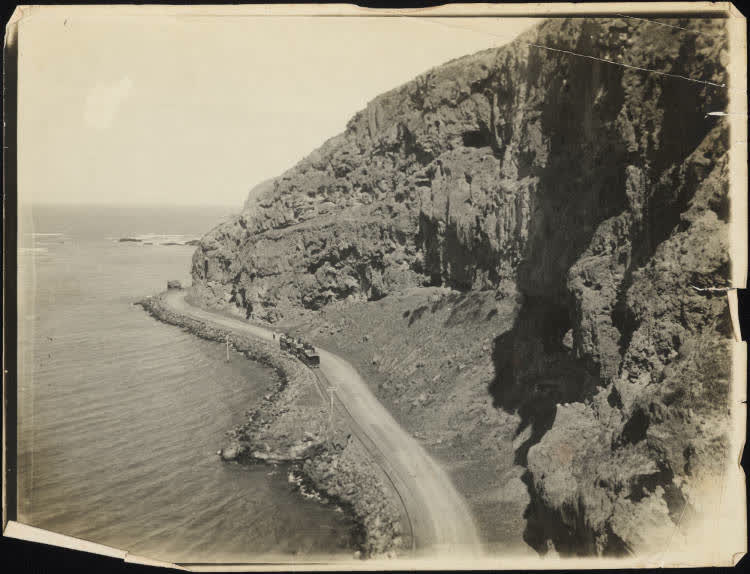 Sumner Cliffs, 1890
