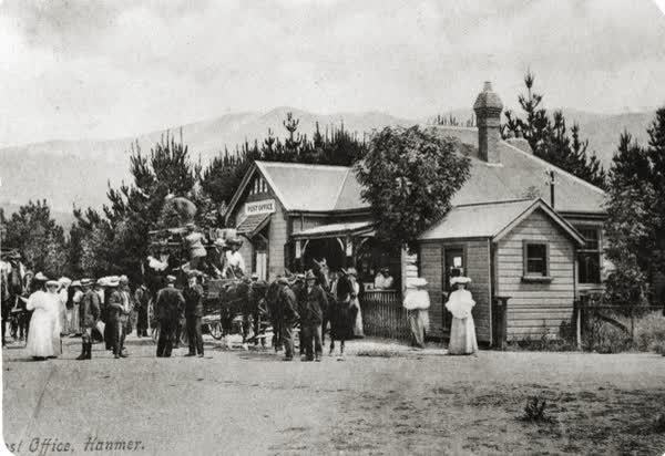 Coach at Hanmer Springs Post Office, 1910