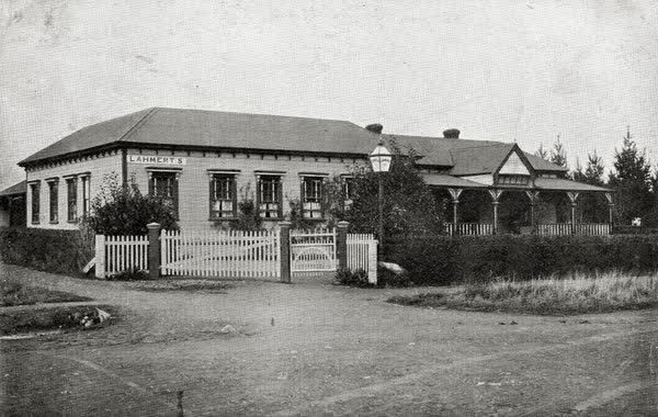 Lahmerts Accommodation House, 1900