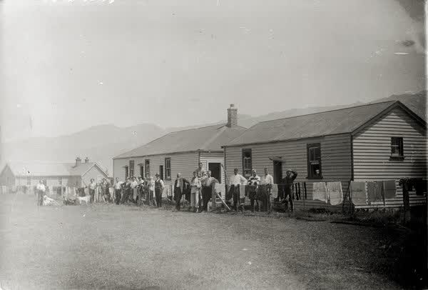 St Helens Station, 1900