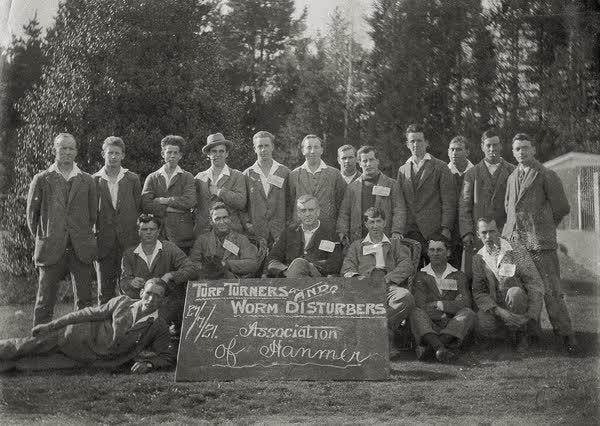 Turf Turners and Worm Disturbers Association of Hanmer, 1921