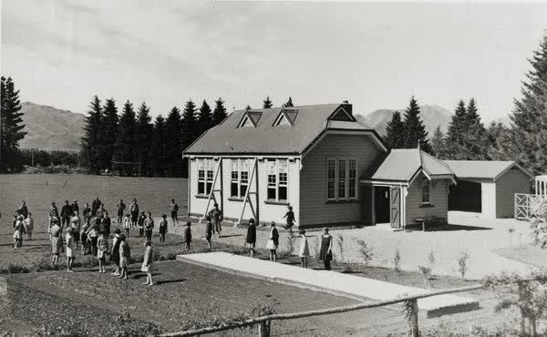 Hanmer Springs School grounds, 1900