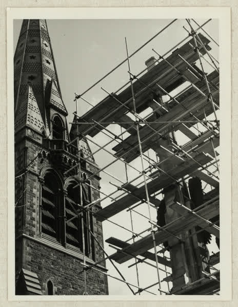 Citizens' War Memorial and ChristChurch Cathedral, 1930