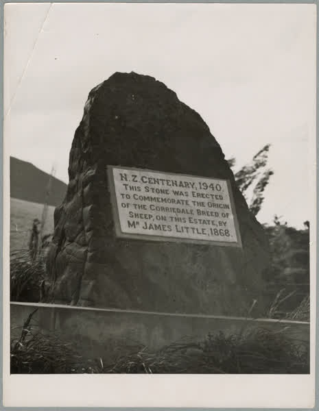 Corriedale breed memorial stone, 1940