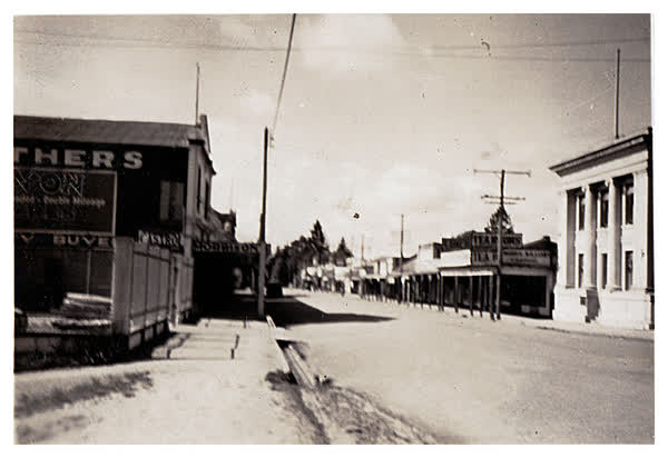 Talbot Street in Geraldine, 1944