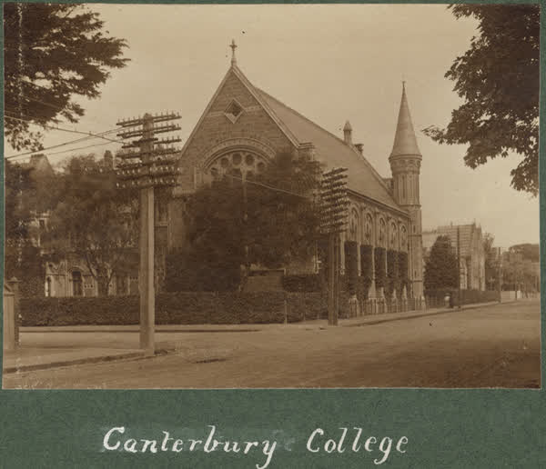 Canterbury College, 1900