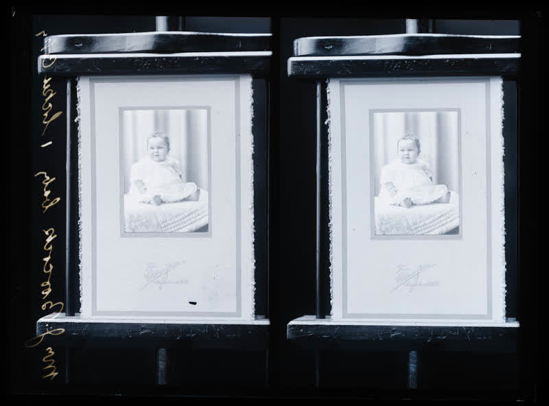 Glass Plate Negative: Mrs J Boocock's baby (locket copy, twin negative), 1915