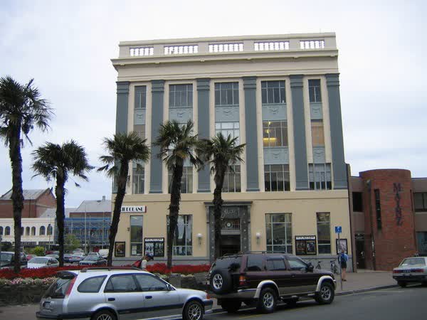 Alice in Videoland and The Physics Room, 2004