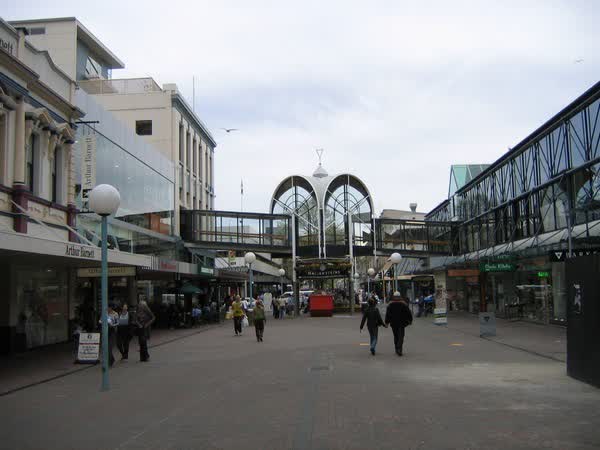 Cashel Street airbridge, 2004