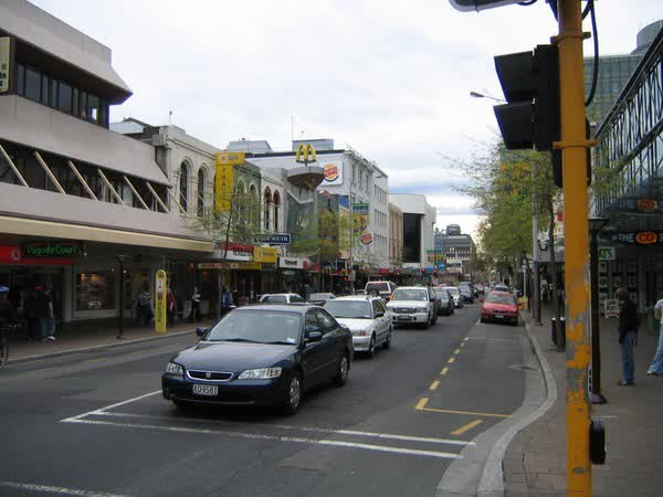 Colombo Street from Cashel Street crossing, 2004