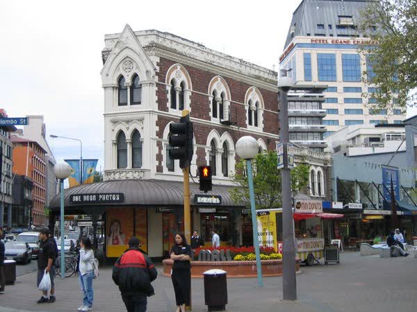 Fisher's Building, 2004
