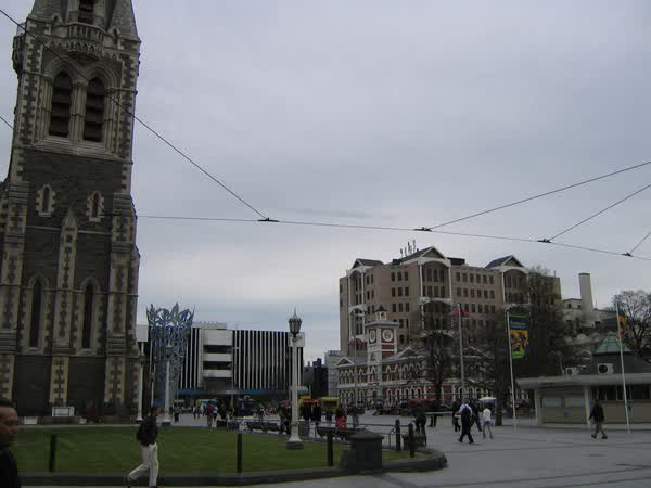 Market and buildings of Cathedral Square, 2004