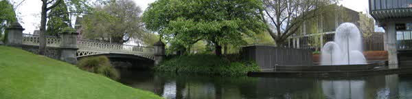 Hamish Hay Bridge and Christchurch Town Hall, 2004