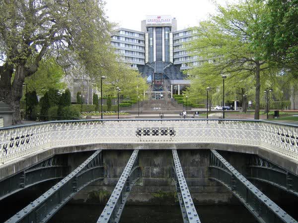 Crowne Plaza Hotel across Hamish Hay Bridge, 2004