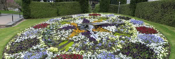 Floral clock in Victoria Square garden, 2004
