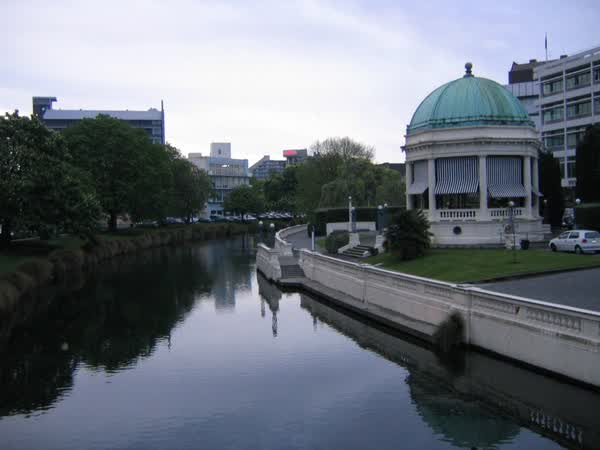 Edmonds Band Rotunda on the Avon River, 2004