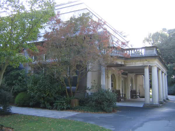 Cuningham House conservatory, 2005