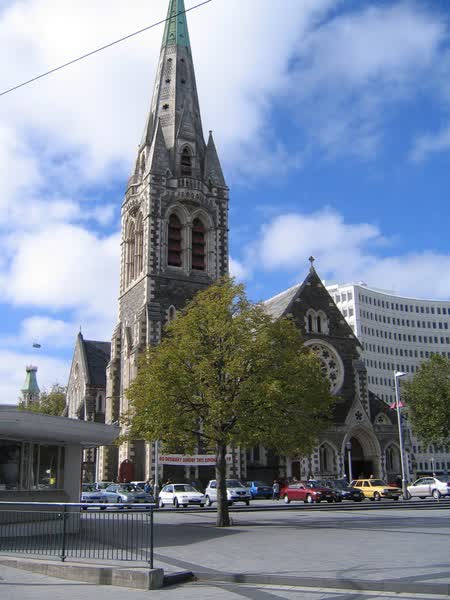 ChristChurch Cathedral on a Sunday, 2005