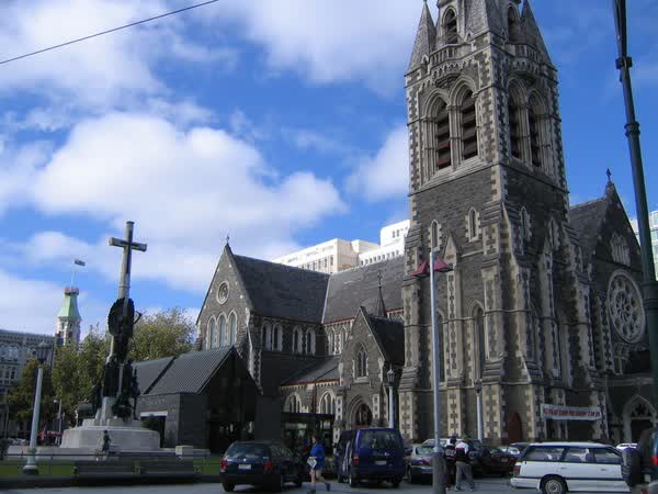 ChristChurch Cathedral on Sunday, 2005