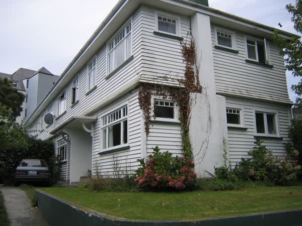 13 Salisbury Street, 2005