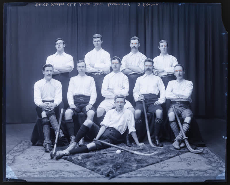 Glass Plate Negative: Ten men, 1905