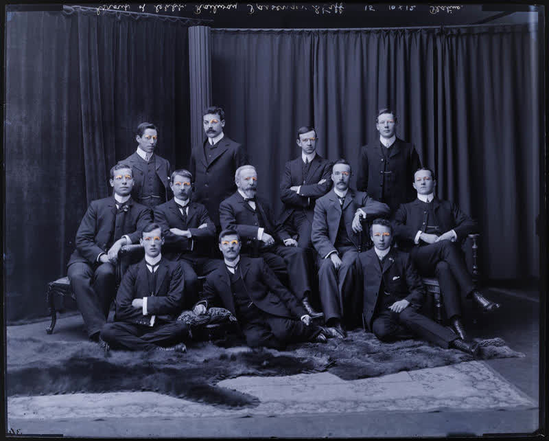 Glass Plate Negative: Twelve men, 1906