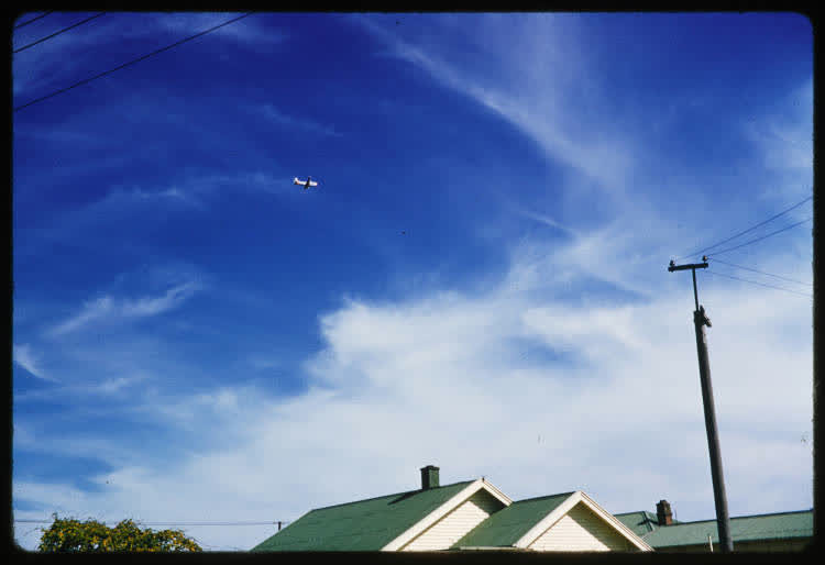 Aeroplane in flight, 1950