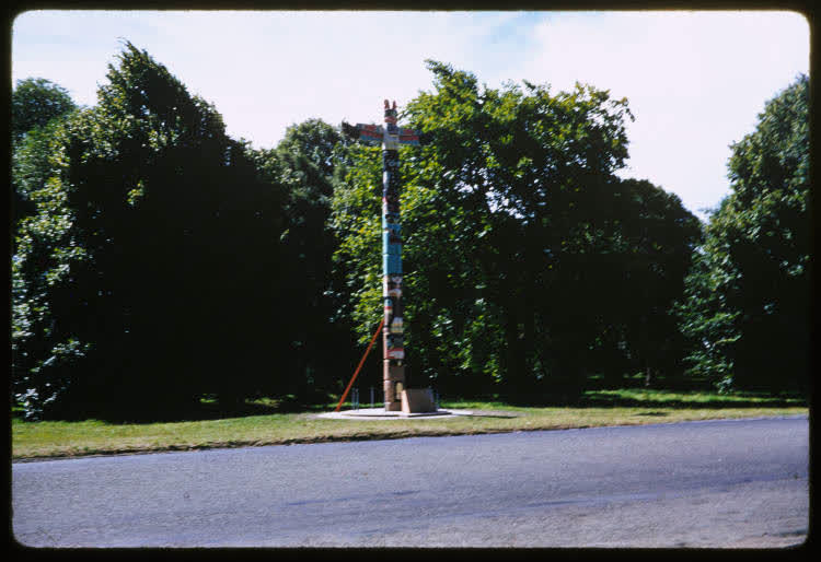 Totem Pole of Friendship, Hagley Park, Christchurch, 1950