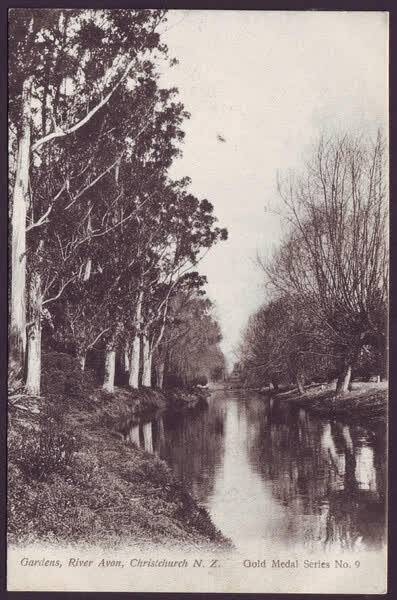Gardens, River Avon, 1900