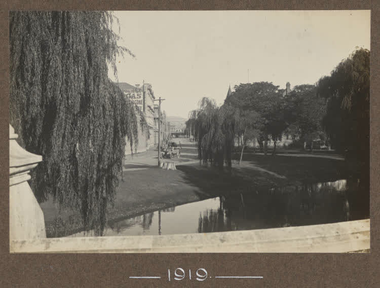 View from Gloucester Street Bridge, Christchurch, 1919, 1919