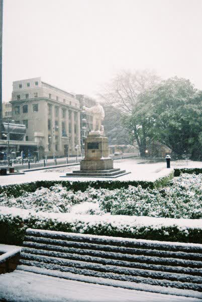 Robert Falcon Scott statue in the snow, 2005