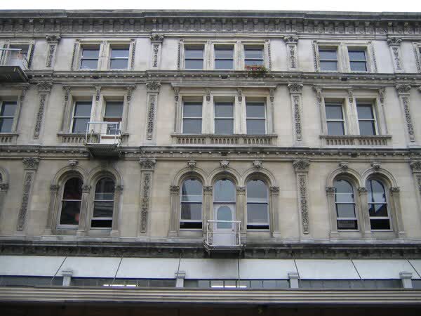 Stranges Building façade, 2004