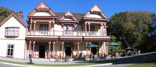 Riccarton House, 2005