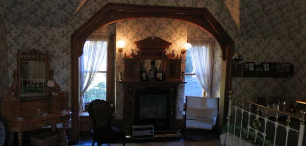 Riccarton House bedroom, 2005