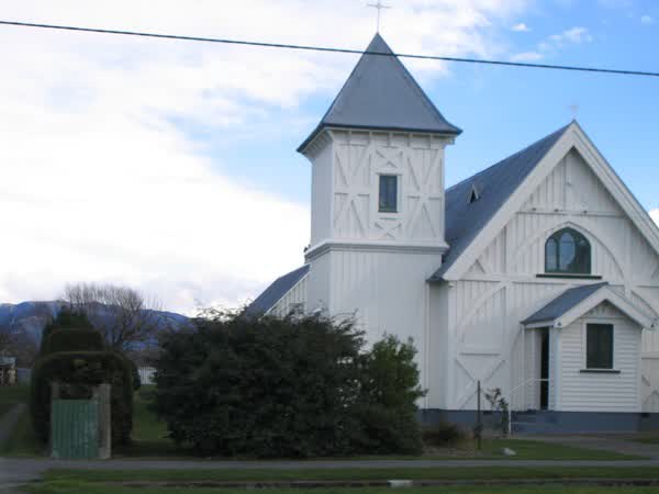 Holy Passion of our Lord, Amberley, 2005