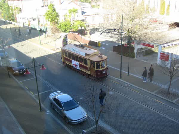 Tram 11 running down Worcester Boulevard, 2005