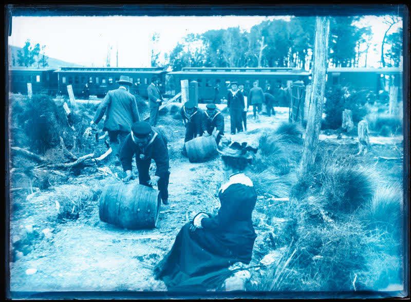 Glass Plate Negative: Picnic at Otarama, 1902