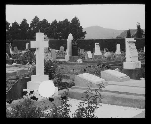 Bromley Cemetery, 1945