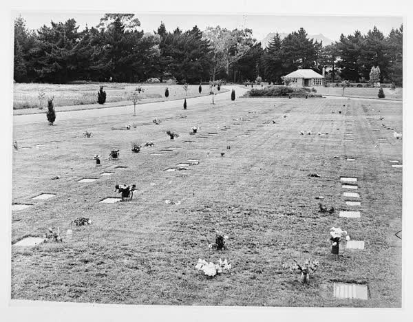 Lawn cemetery, 1940