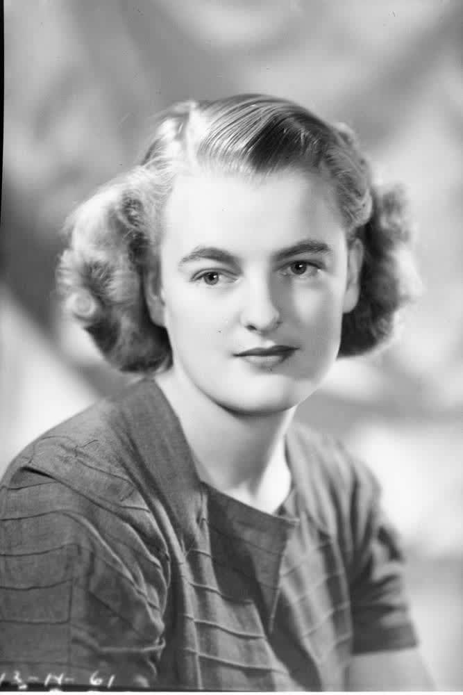 Miss J Hope, 1940, 1940