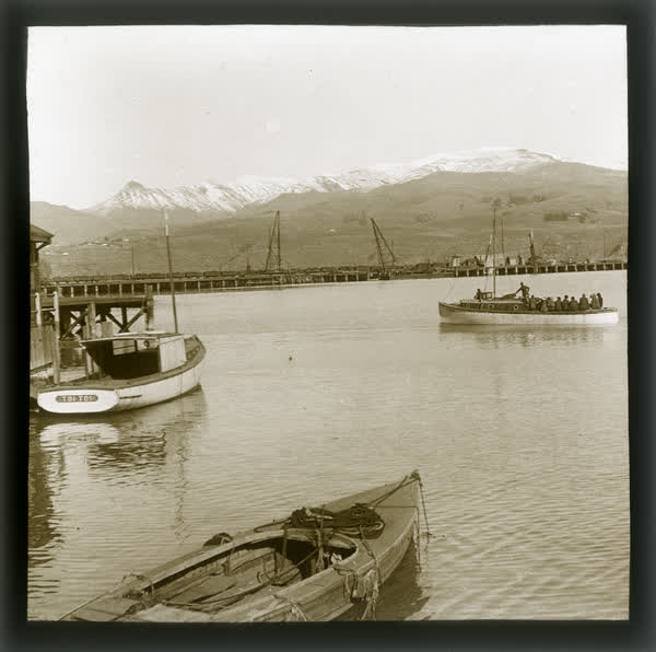 Winter afternoon, Lyttelton, 1916