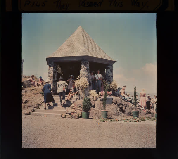 Canterbury Pioneer Women's Memorial, 1940