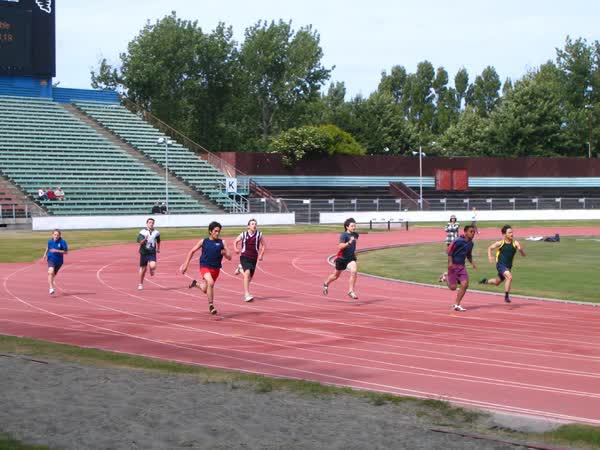 School running competition at QE2 Stadium, 2005