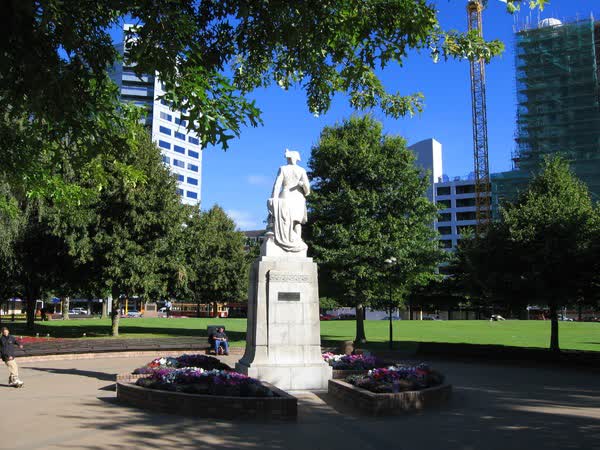 Captain James Cook statue in Victoria Square, 2006