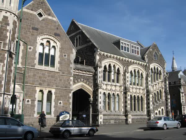 Classics Building and West Block, 2006