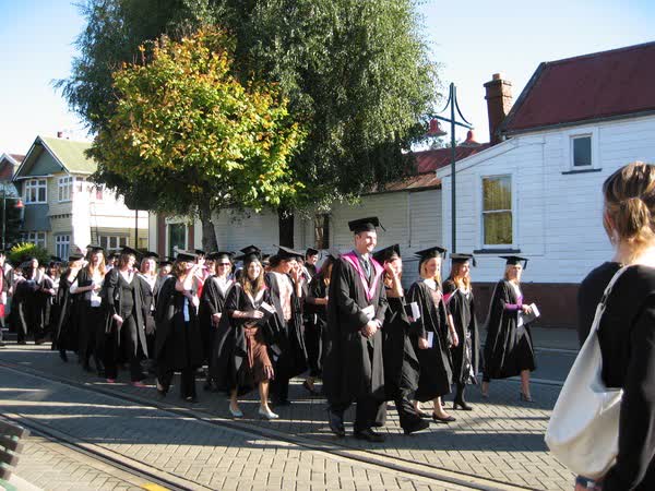Graduands parade down Worcester Boulevard, 2006