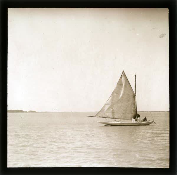 Sailing boat on the estuary at Redcliffs, 1910