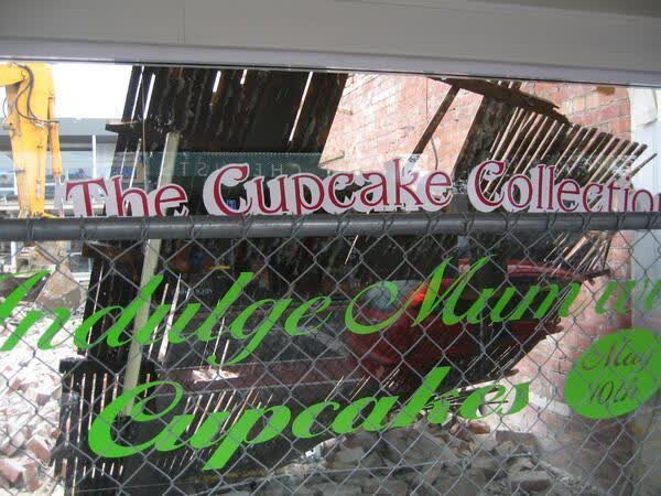 Remnant shop window of The Cupcake Collection, 2009